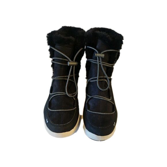 Ryka Shoes - Picture 3 of 6